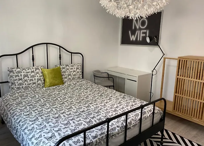 Clucerului 4 Apartament Bucureşti