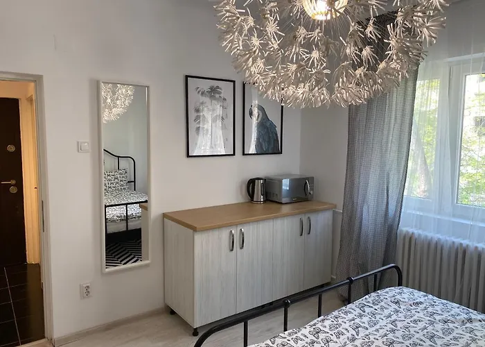 Clucerului 4 Apartament *